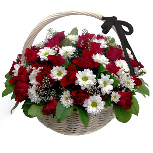 корзина квітів на похорон в Ужгороді