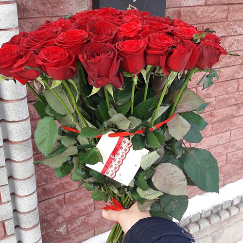 35 красных роз в Ужгороде, Мукачево фото