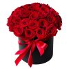 Фото товара 33 розы в шляпной коробке в Ужгороде