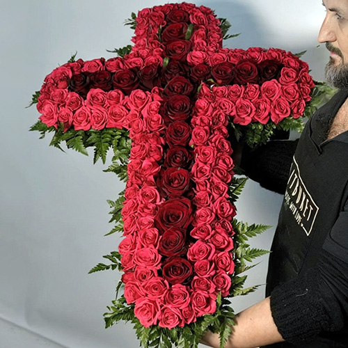 Фото товара Икебана "Алый крест" в Ужгороде